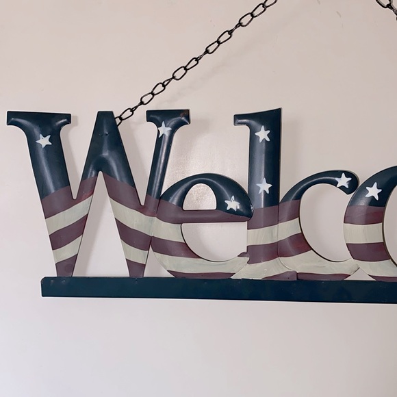 25" Metal Welcome Hanging Sign with Red White & Blue Striped and Star Pattern - Picture 3 of 6